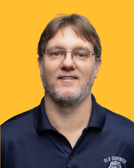 Head shot of Daniel